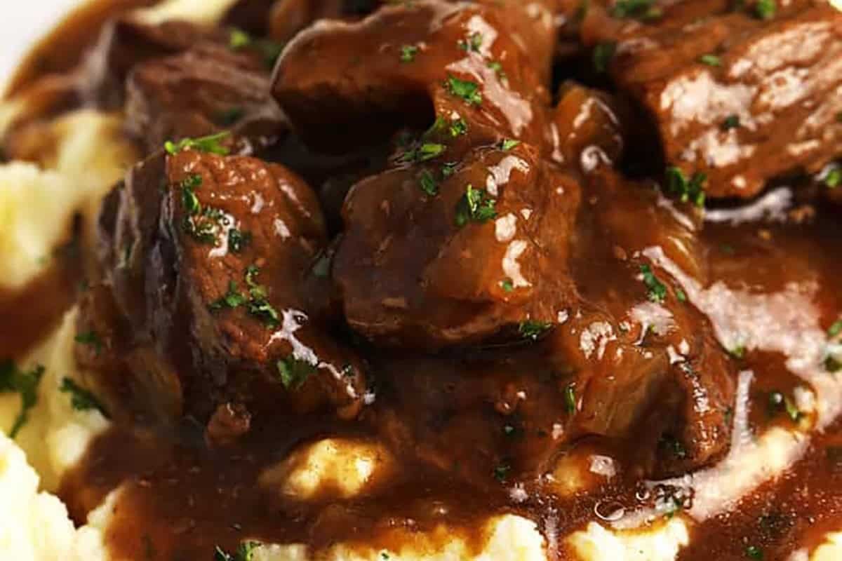 Beef Tips & Gravy