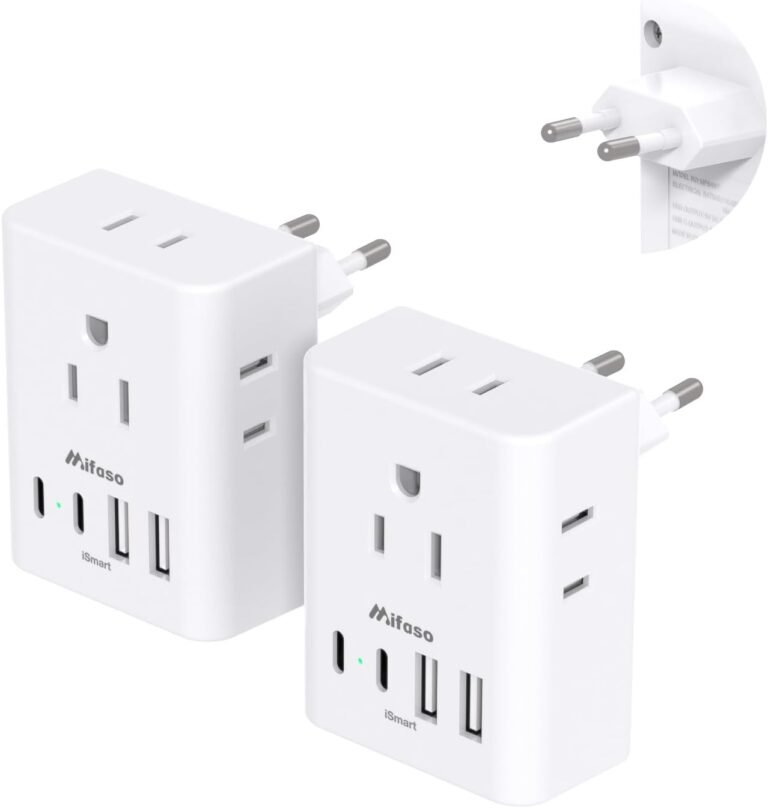 Universal travel adapter