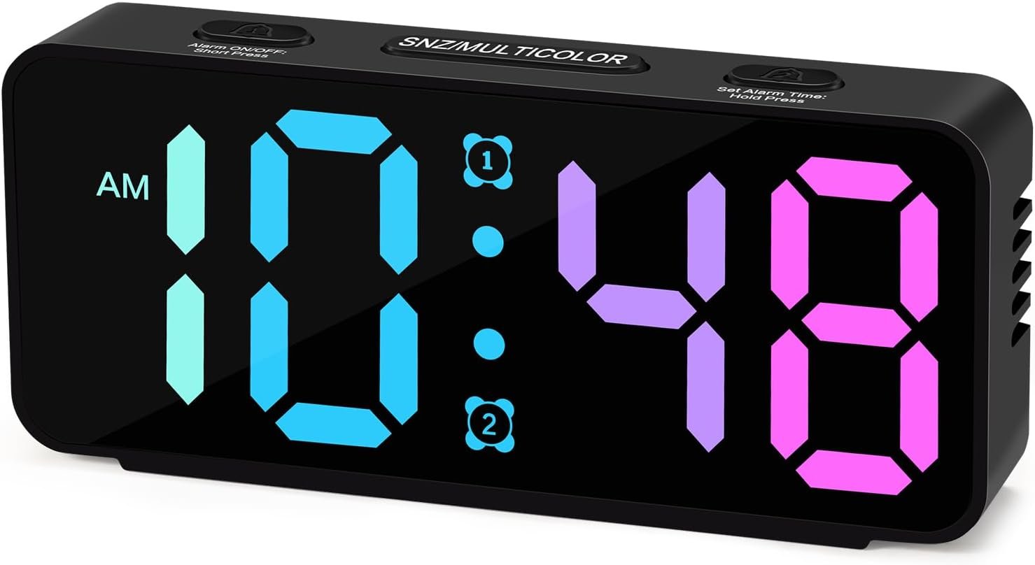 Travel alarm clock