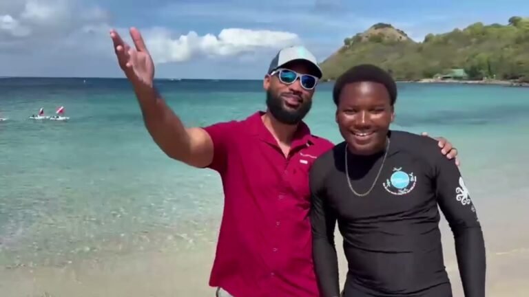 Island travel: Marine Life