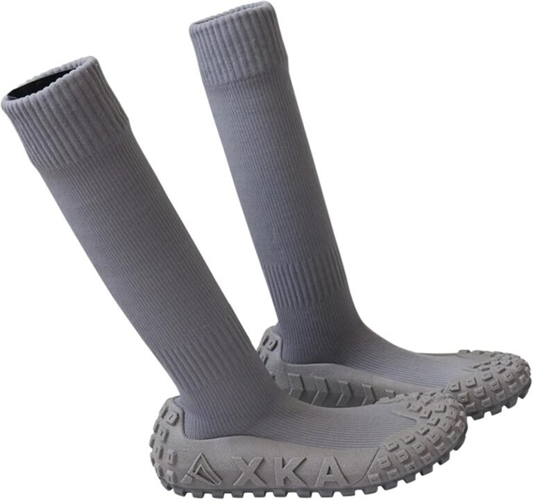 Outdoor adventure footwear