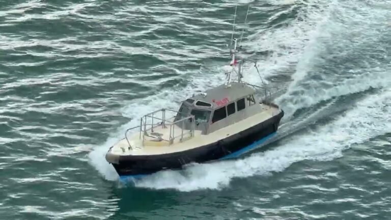Ship travel: Expedition Cruises